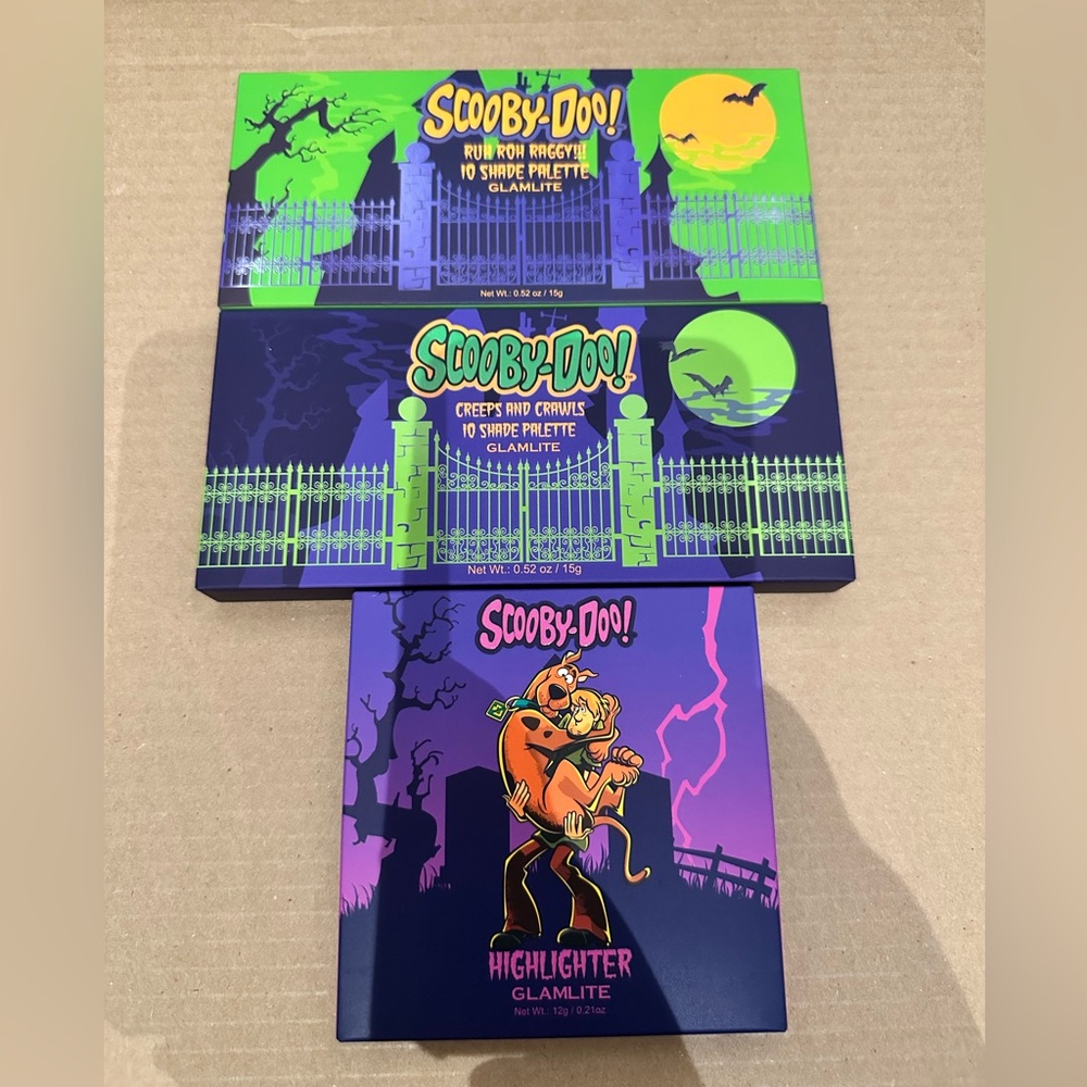 Glamlite Scooby Doo Palette Collection. BNIB